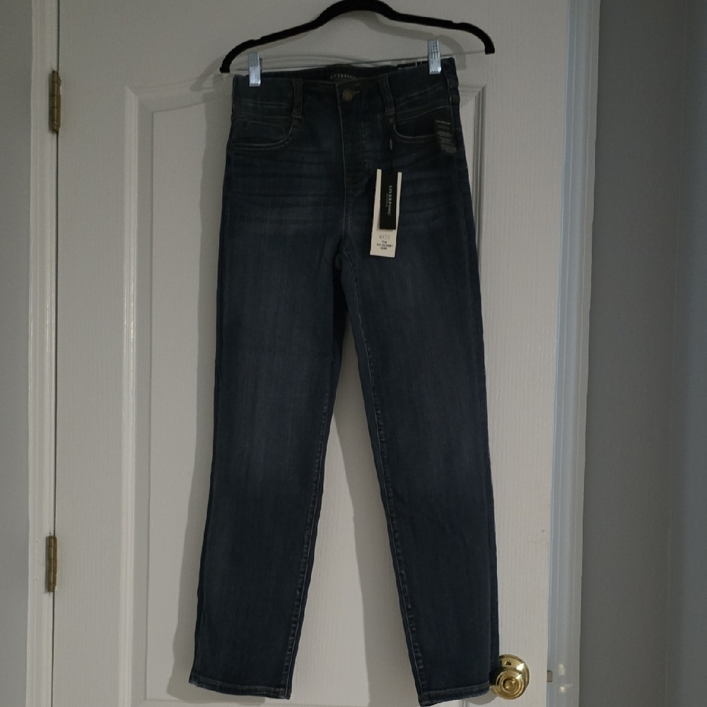Gray Skinny Jeans with Sleek Fit